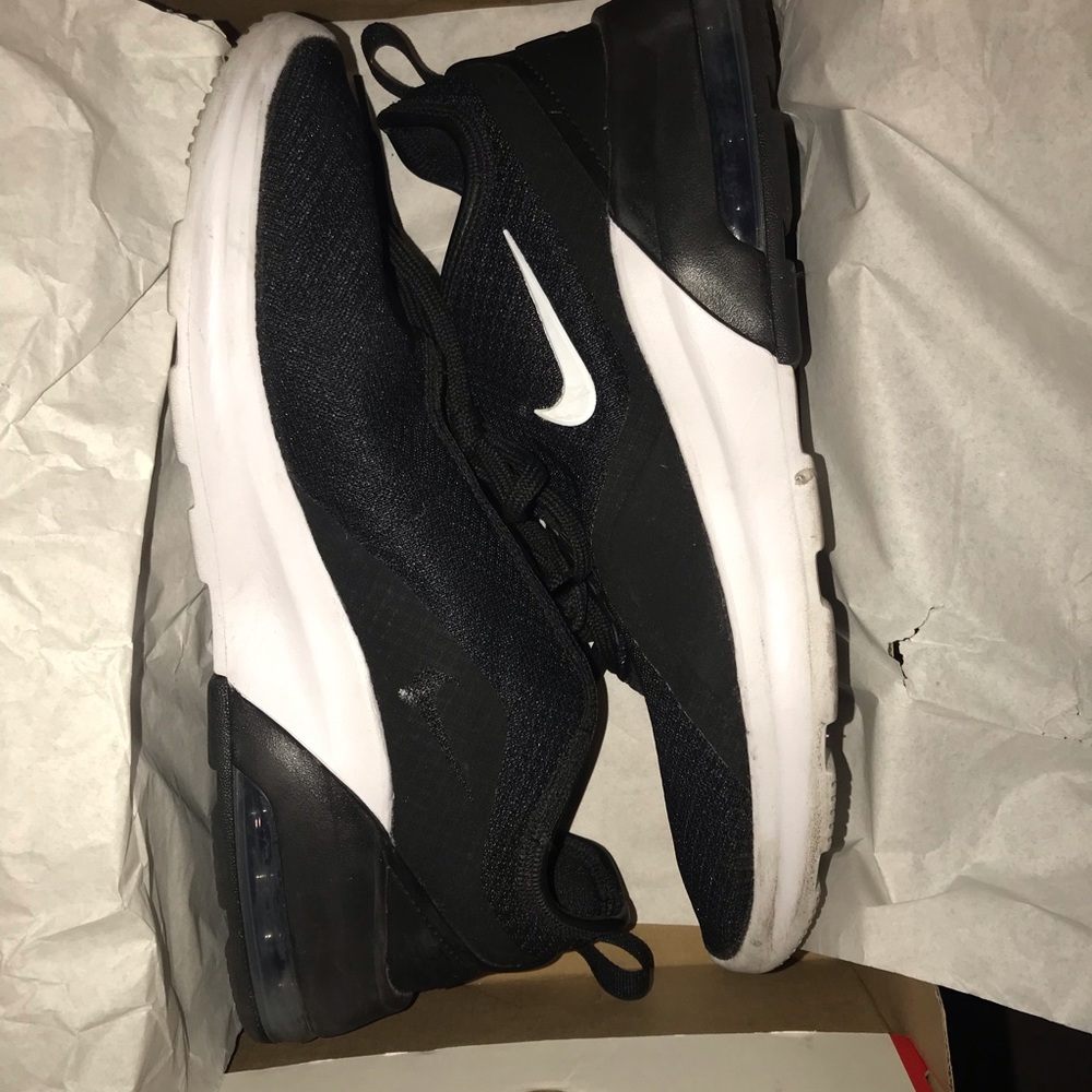 Nike Air Motion 2